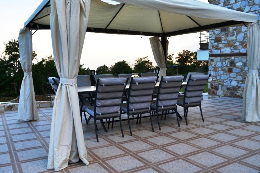 Evmorfes Villas Polygyros Exterior photo